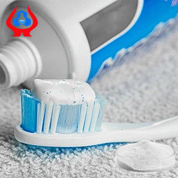 کیفیت درجه جایگزینی ≥0.8 واسکوسیت کاملا در آب محلول در فرایندهای فرآوری و رنگ آمیزی پارچه برای محصول پیشرفته کارخانه